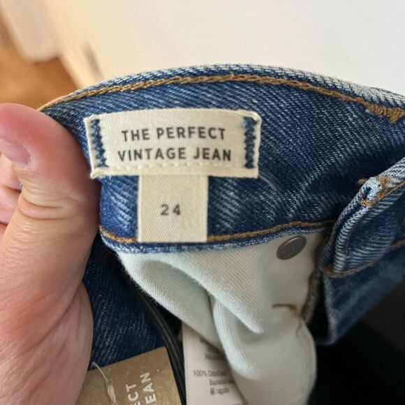 Classic Blue Women's Jeans - Picture 8 of 11